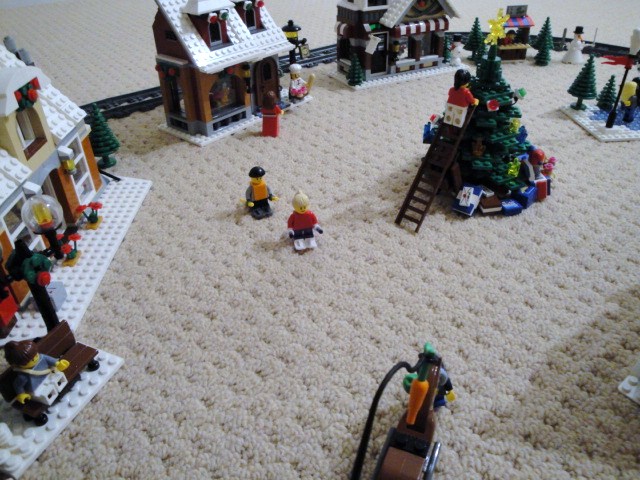 lego_winter_village_010.jpg