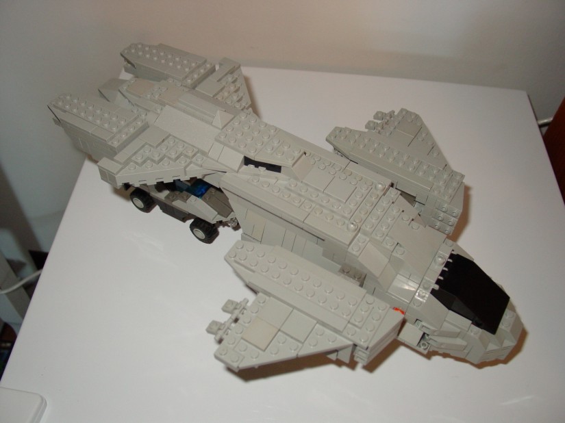 halo-pelican-warthog01.jpg