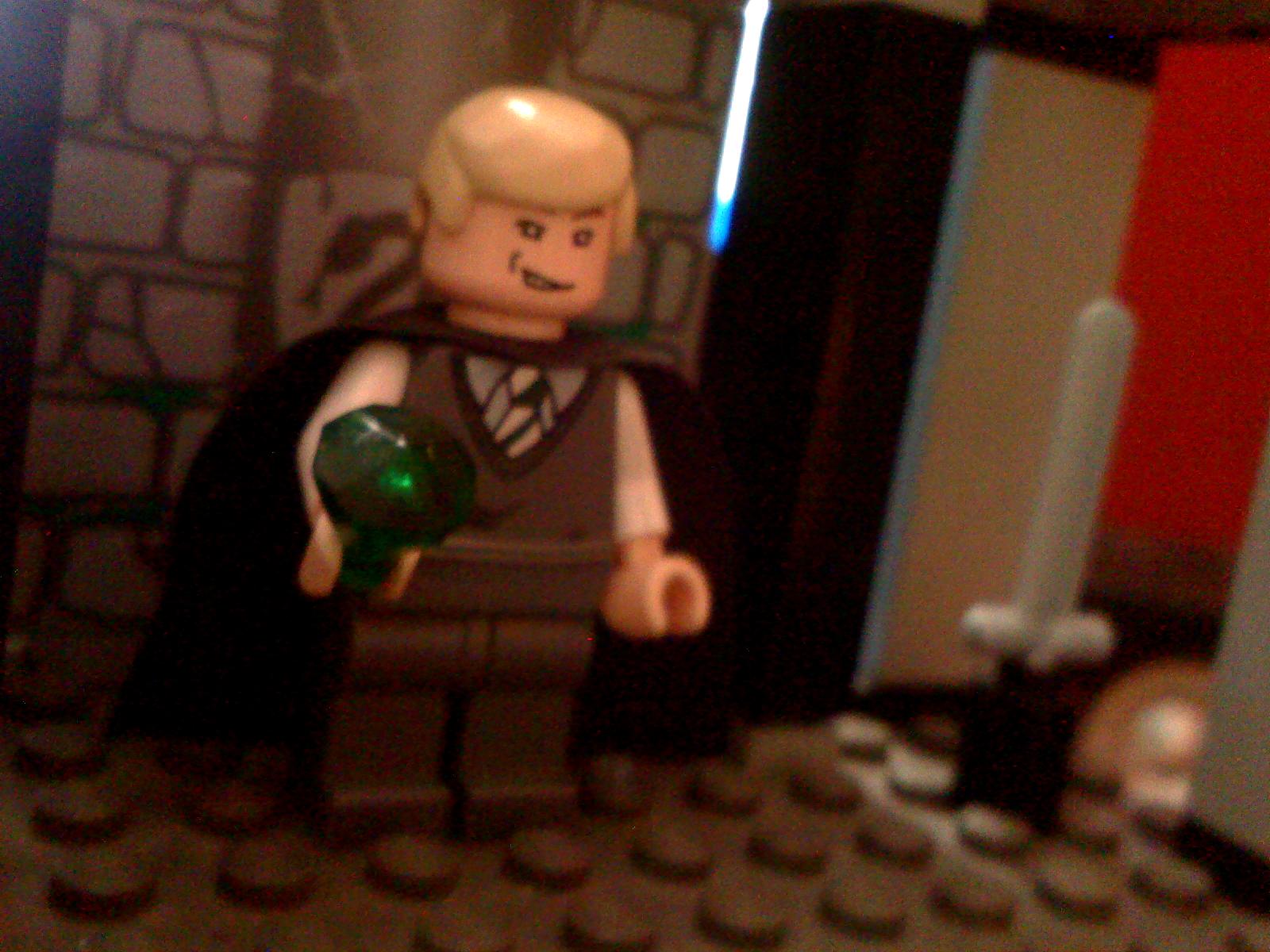 malfoy_with_slytherin_diamond.jpg