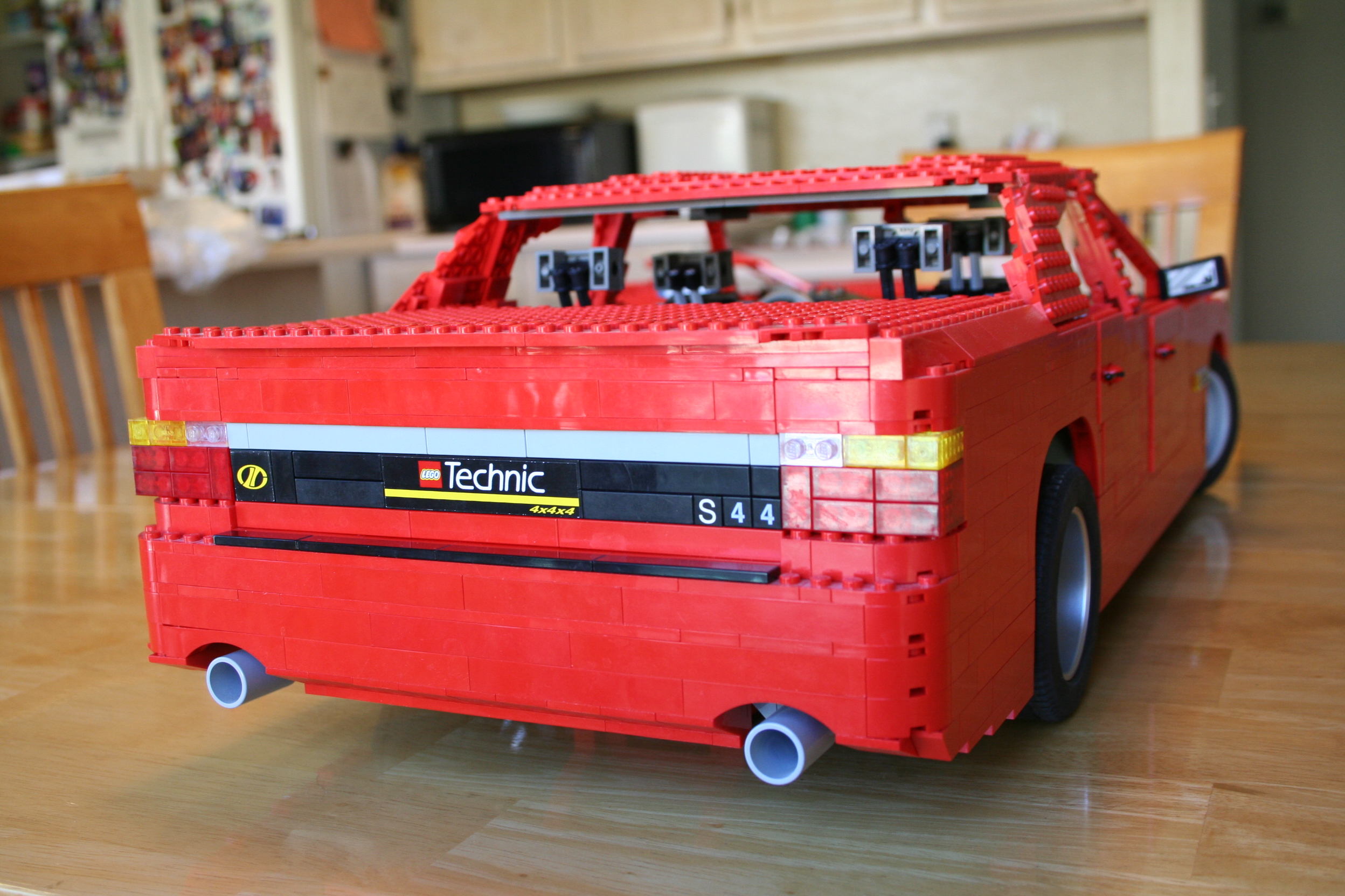 red_sedan_rear.jpg