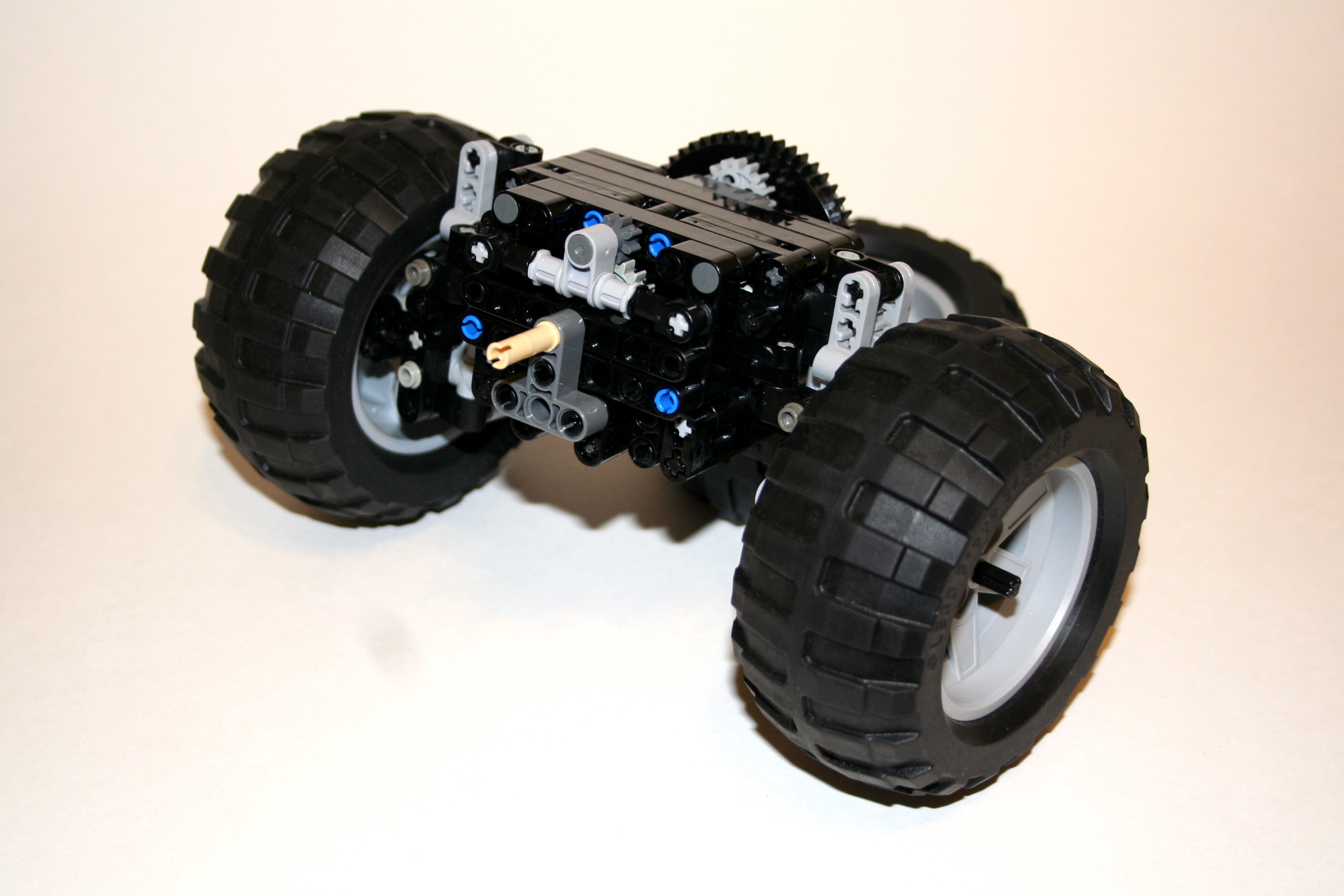 axlefront.jpg