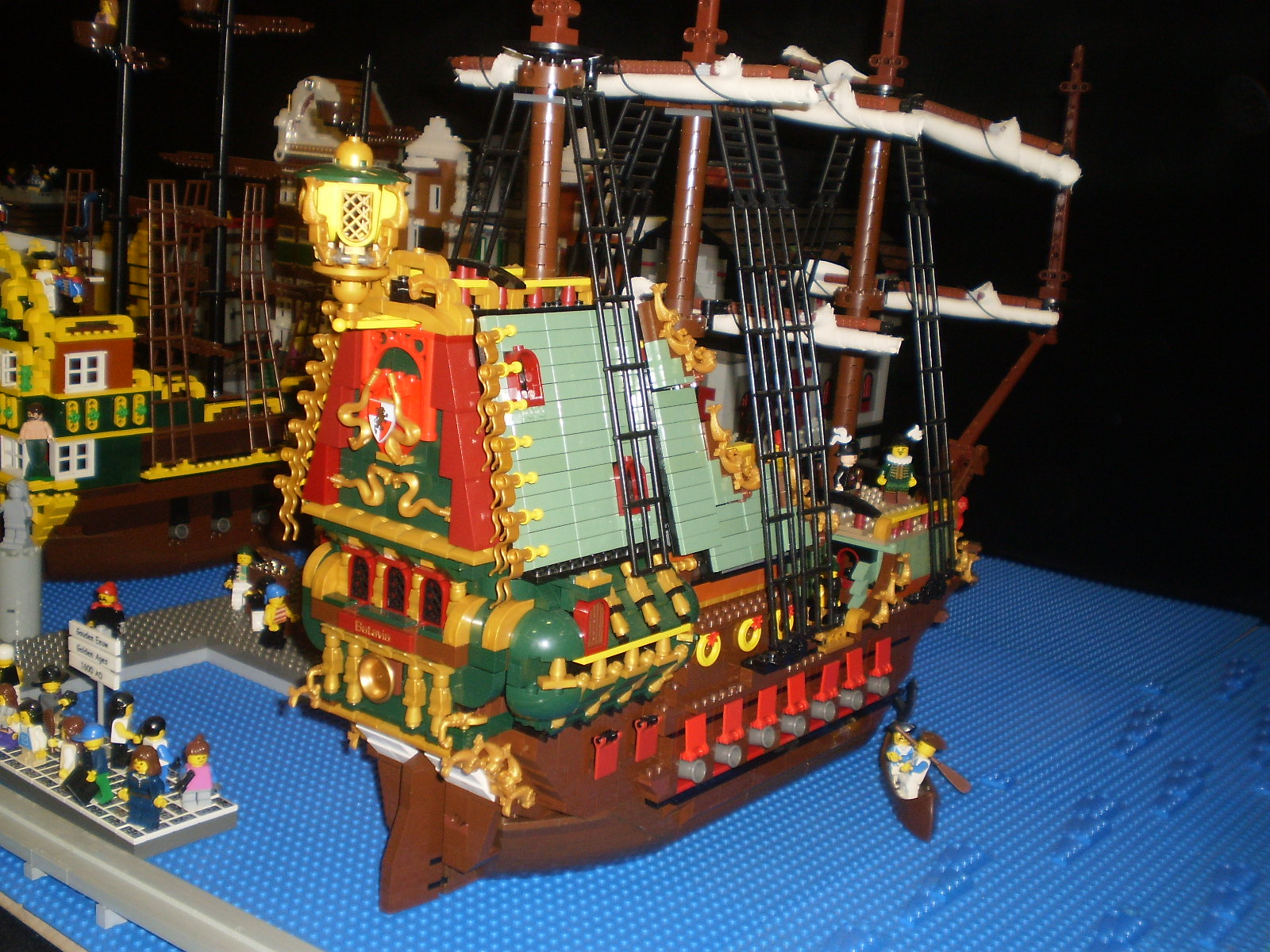 legoworld128.jpg