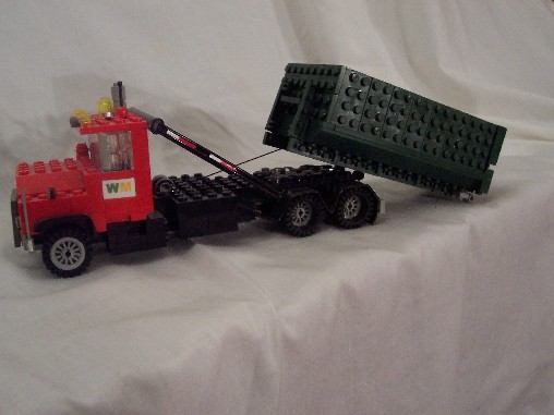 3dumpstertruck.jpg