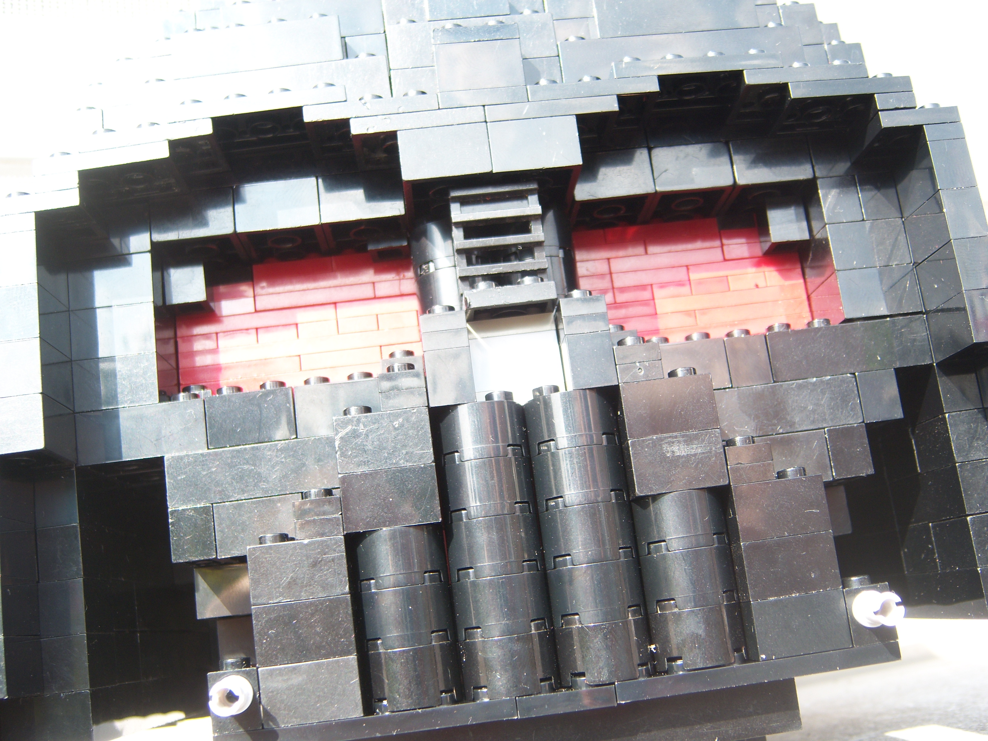 lego_darth_vader_mask_005.jpg