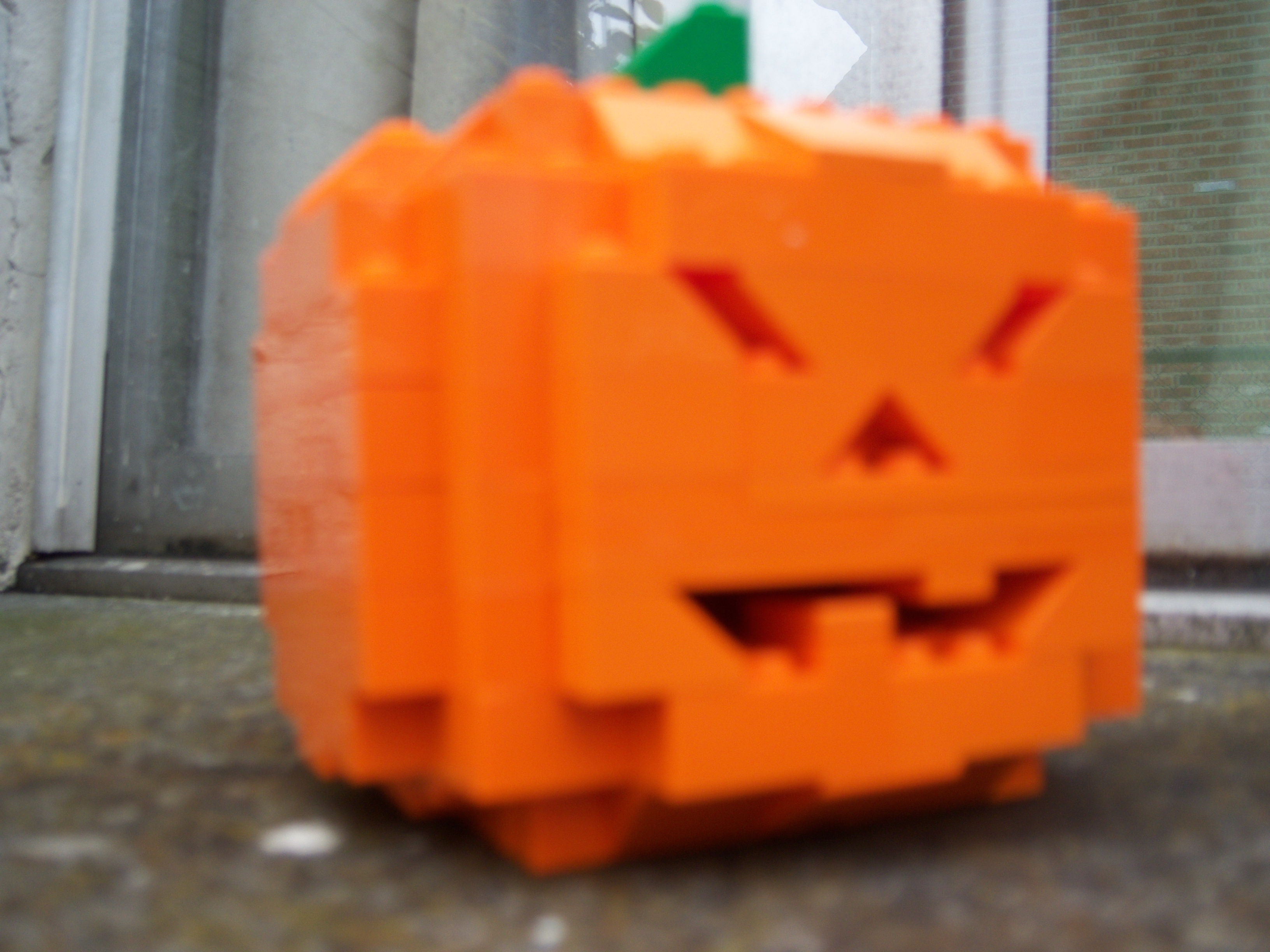 lego_pumpkin_02.jpg