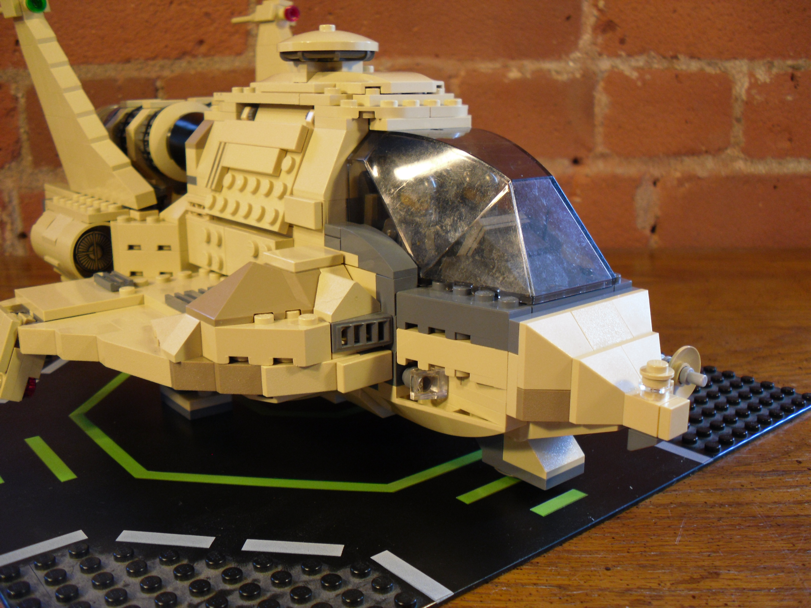 colonial_raptor_07.jpg