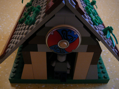 viking_house_3.jpg