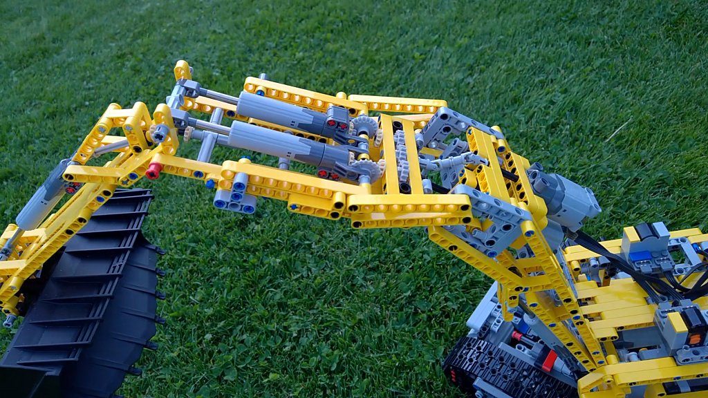 legomocexcavatordraft_07.png