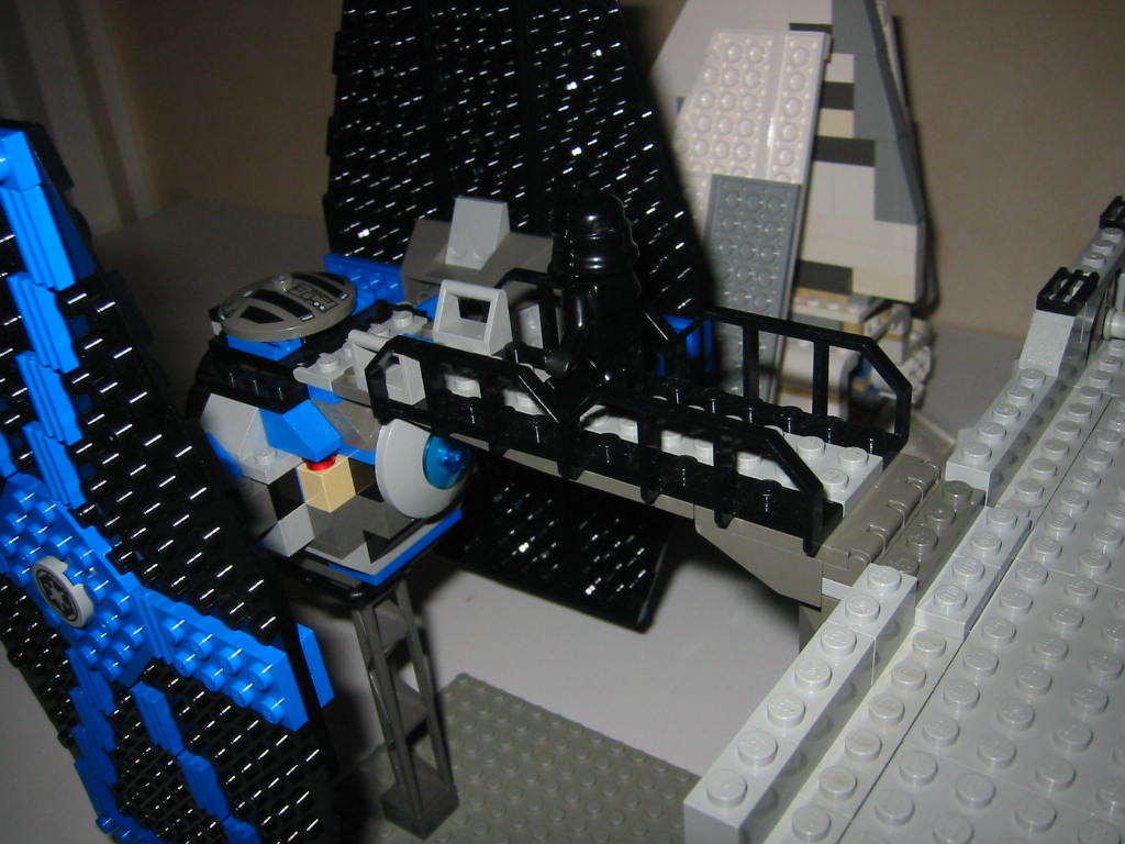 hangar-10.jpg