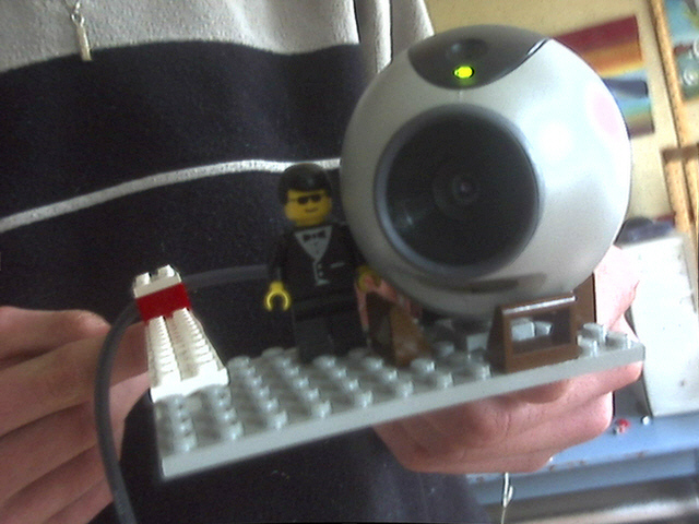 camandlegostand.jpg