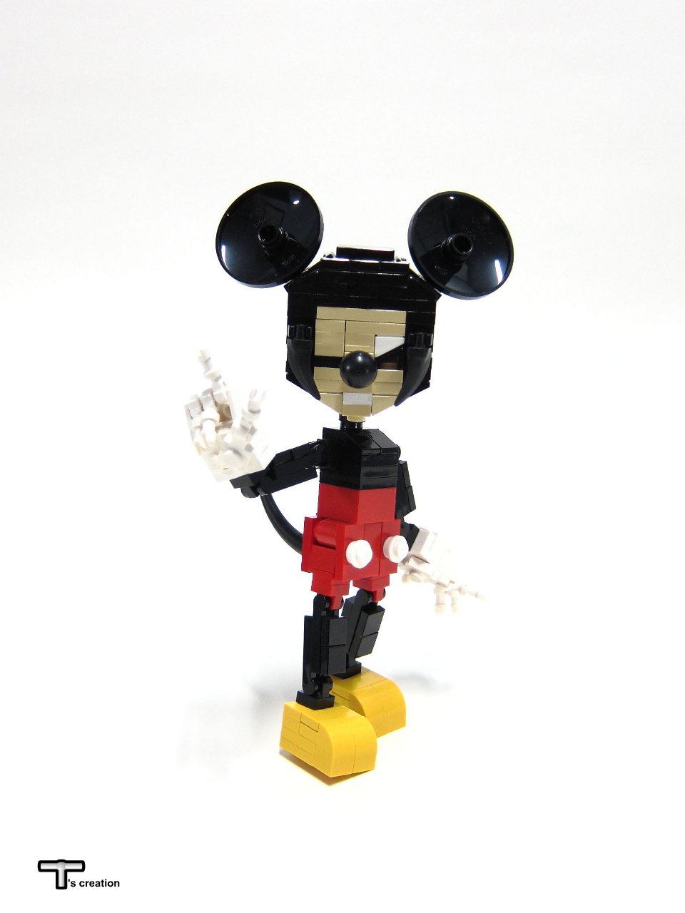 mickey-03.jpg