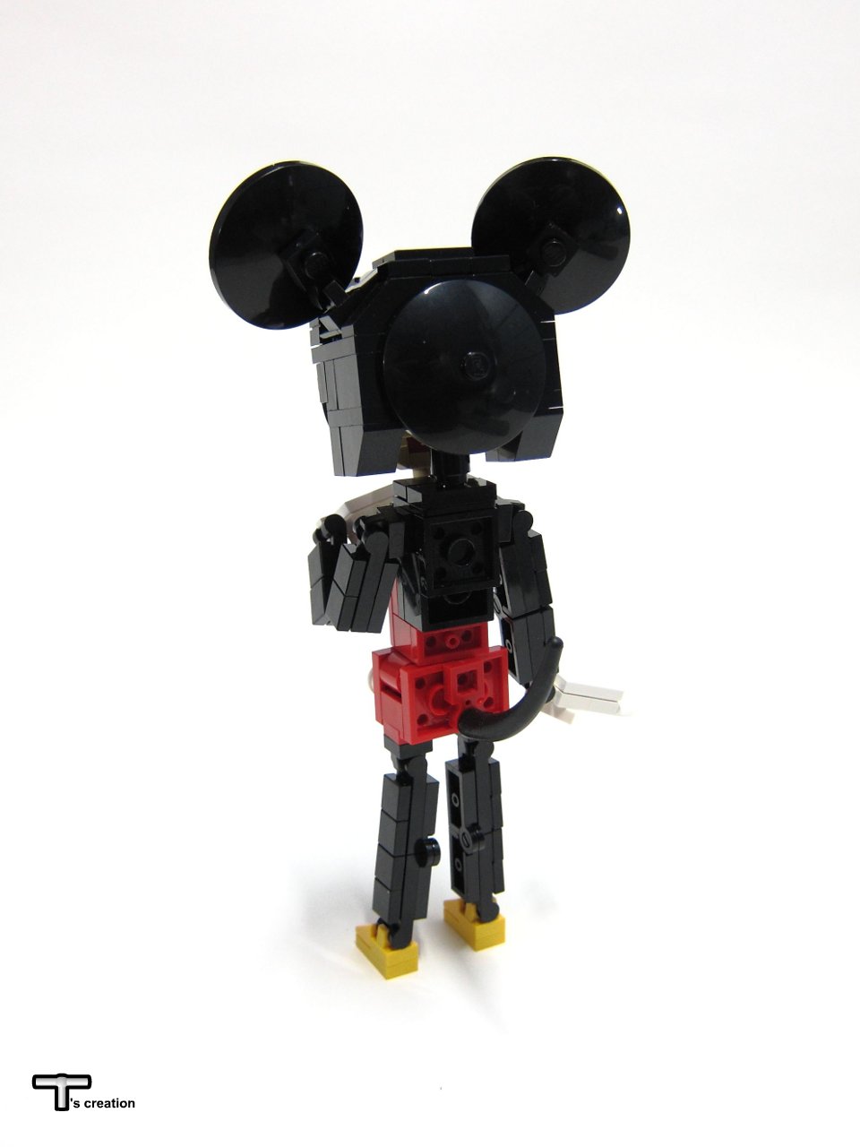 mickey-08.jpg