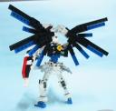 freedom-gundam-11.jpg