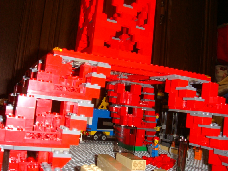 lego08092105.jpg