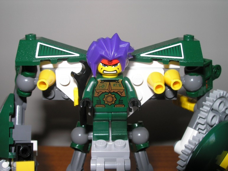 cyclone_defender_04.jpg