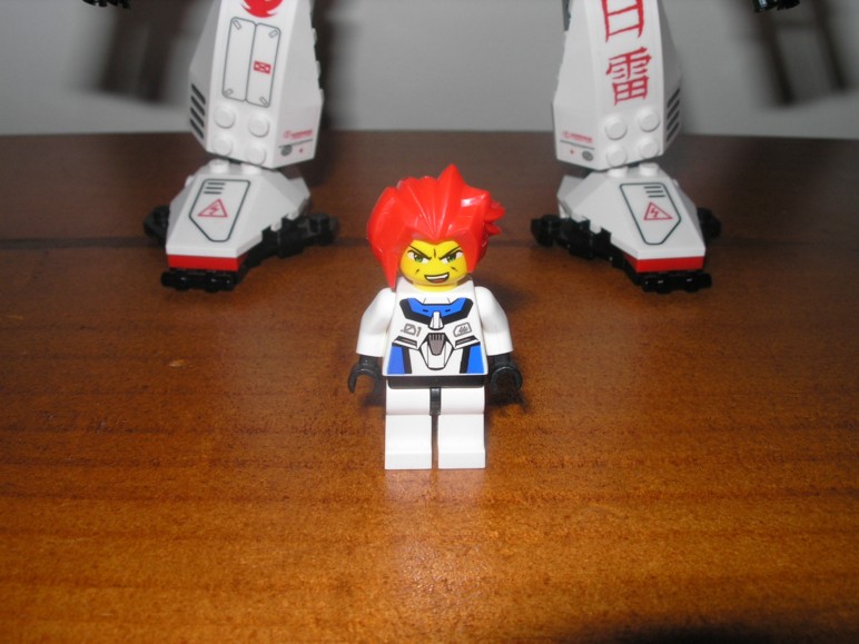 white_lightning_02.jpg