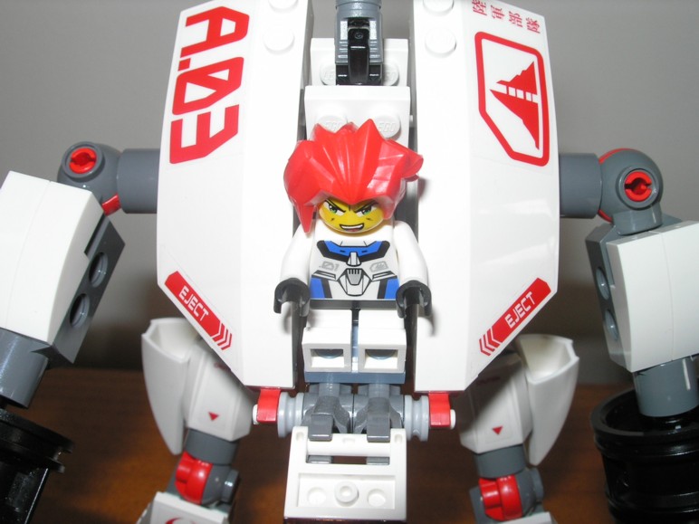 white_lightning_04.jpg