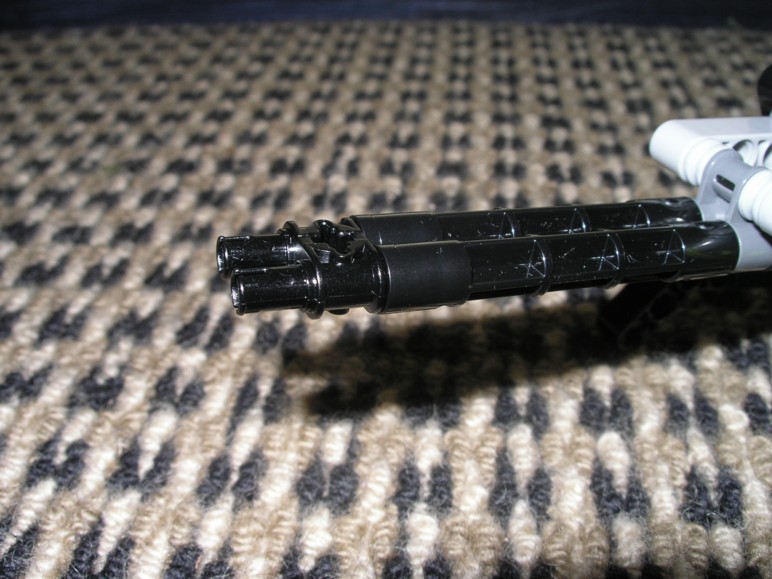 frontline_barricade_07.jpg