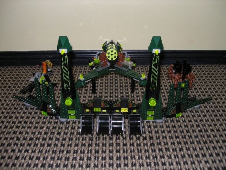 frontline_barricade_23.jpg