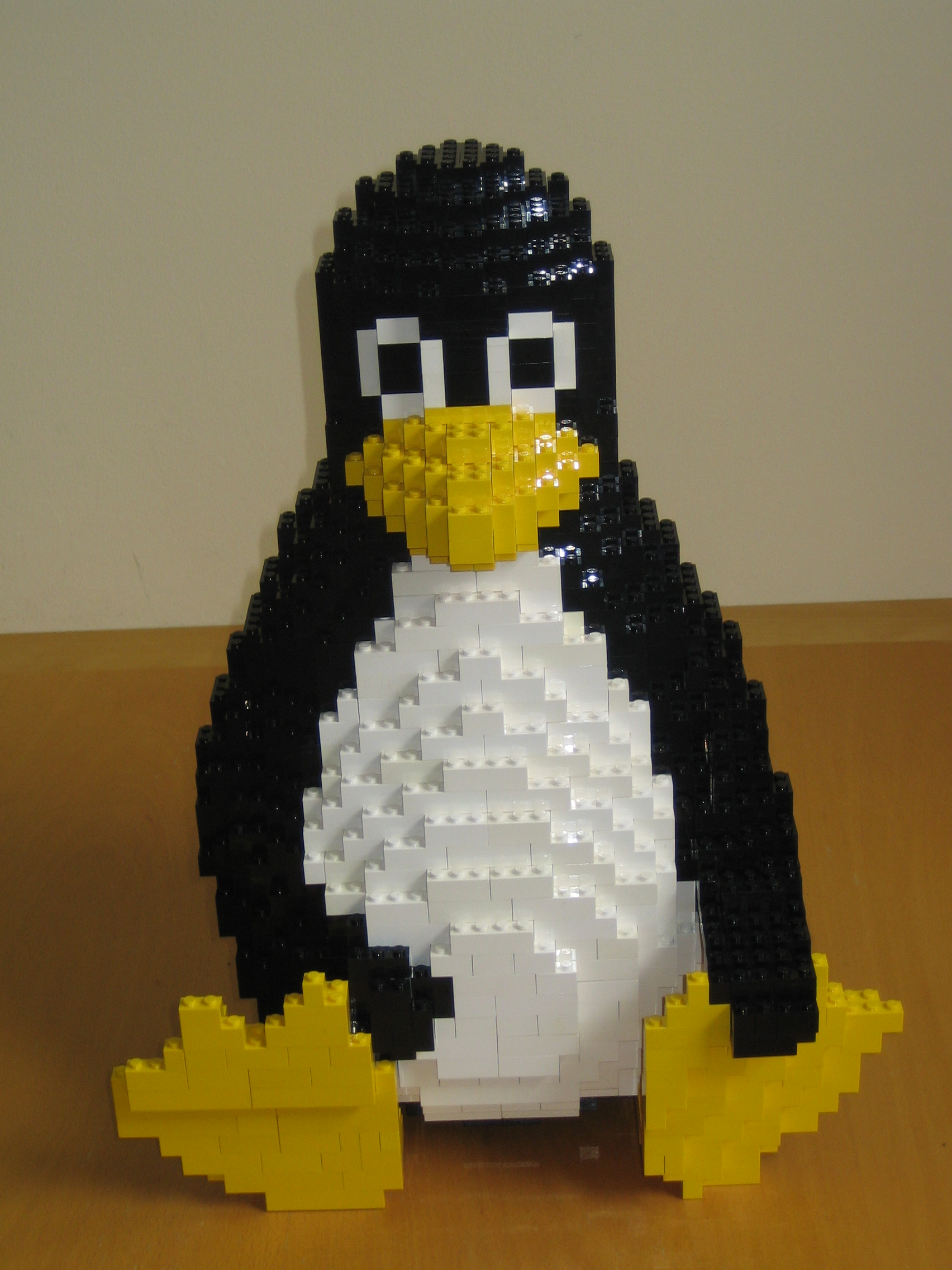 tux1.jpg