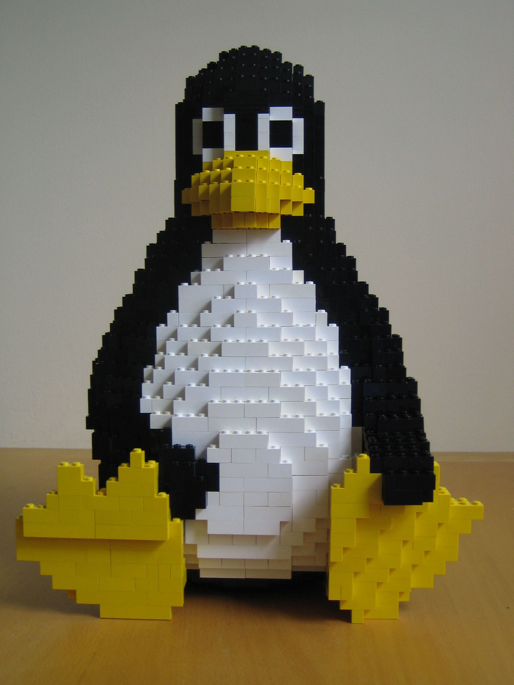 tux2.jpg