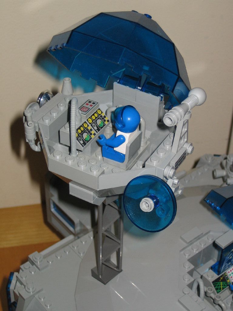 gray-connect-6.jpg