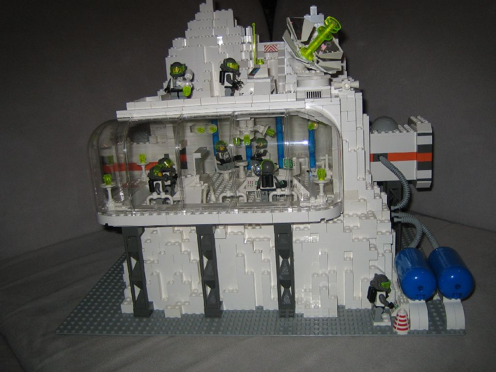 icestation-3.jpg
