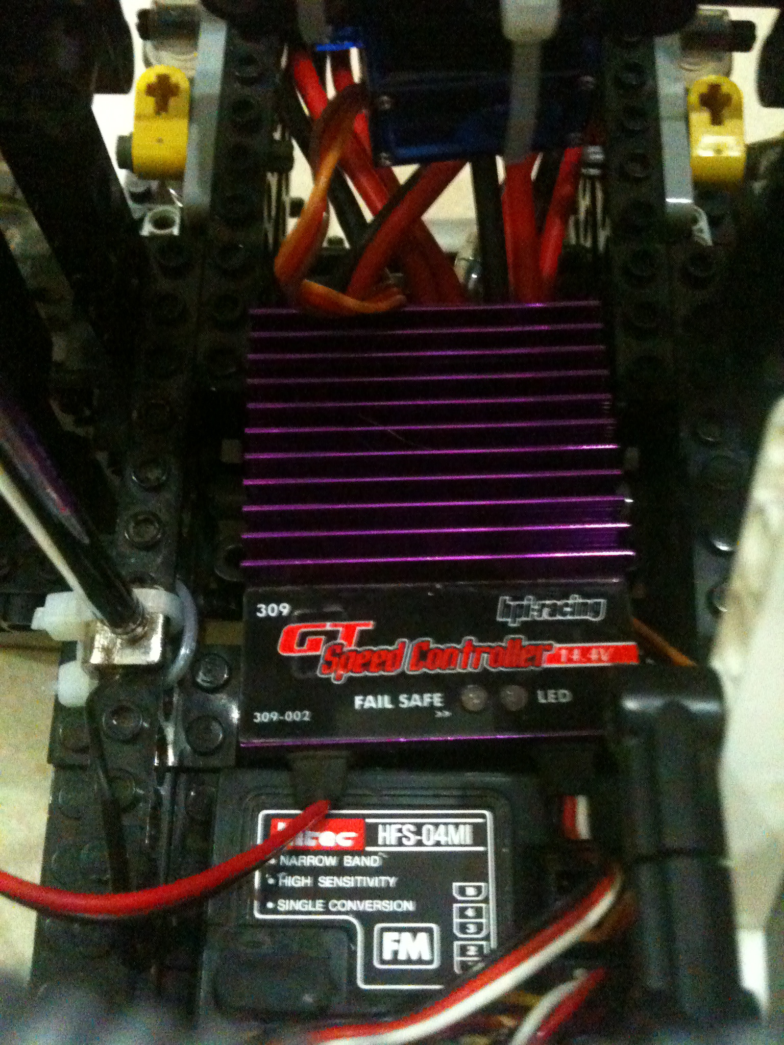 hpi-esc-hitec-reciever.jpg