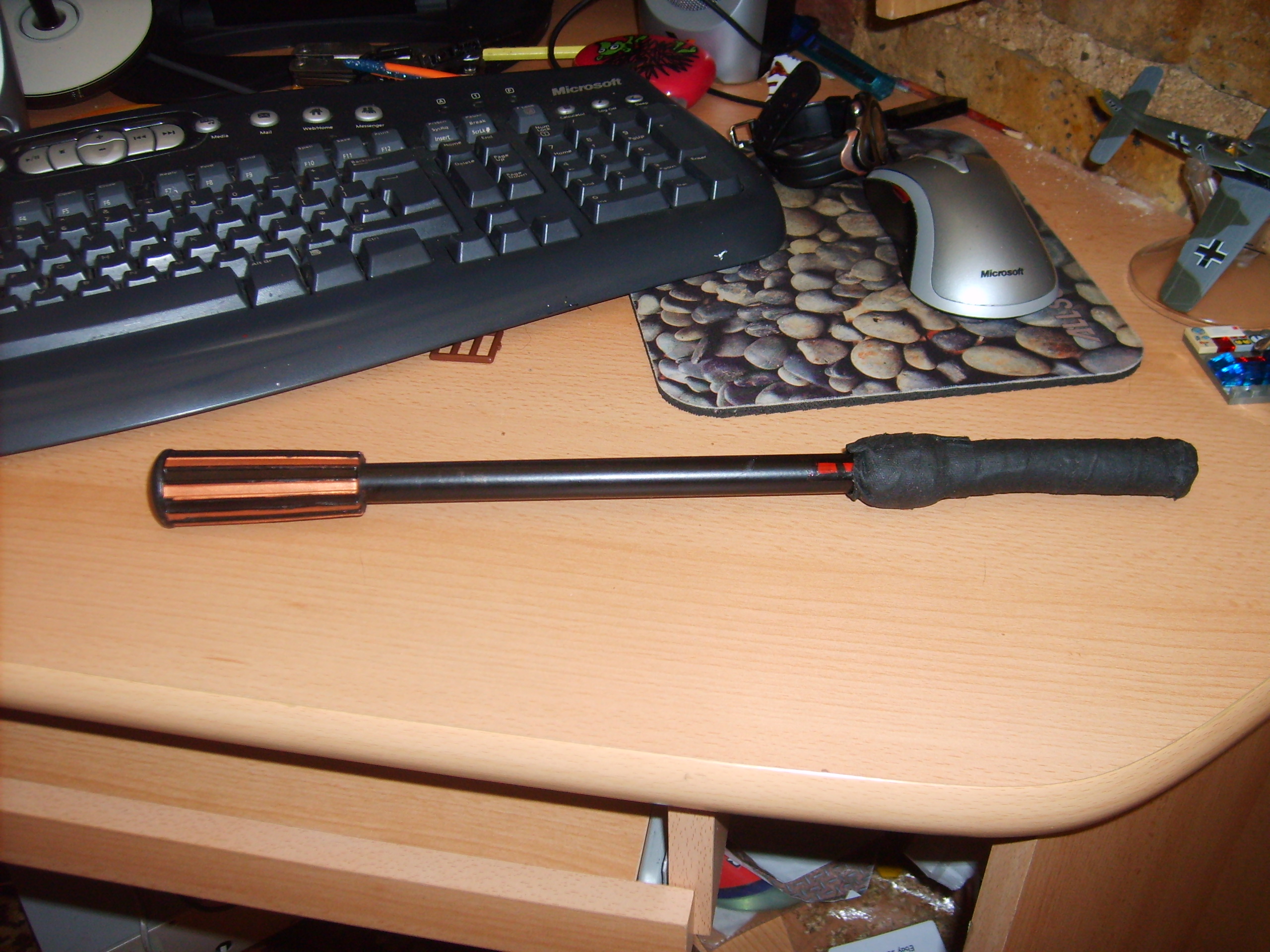 stun_baton.jpg
