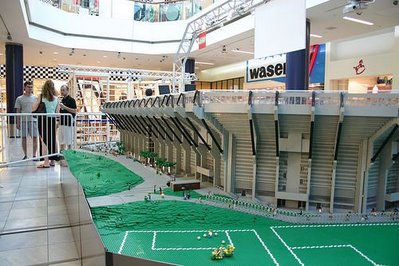 lego_football_stadium_01.jpg