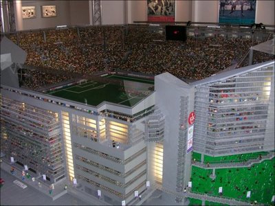 lego_football_stadium_08.jpg