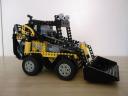 Skid-Steer-Loader