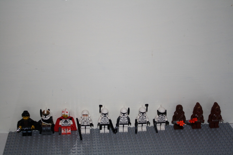 minifigs.jpg