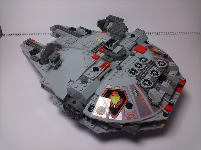 sd_millennium_falcon_004.jpg
