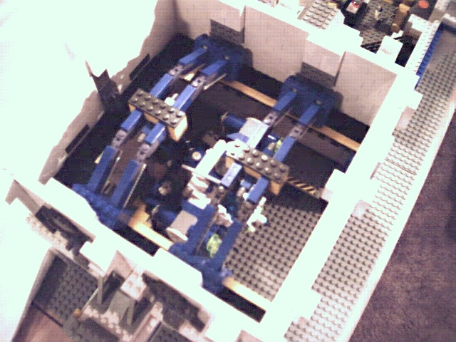 moonbase_080602008.jpg