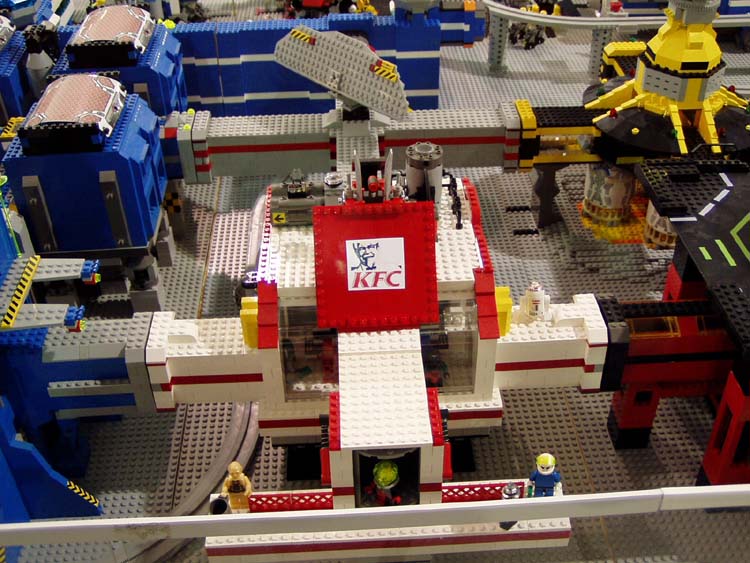 moonbase_kfc_3.jpg