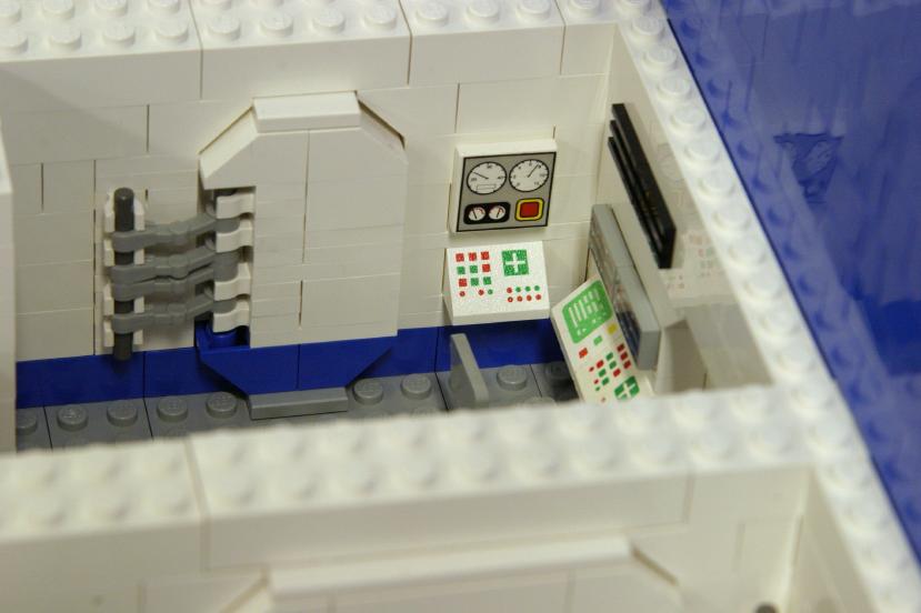 deck3_airlock3.jpg