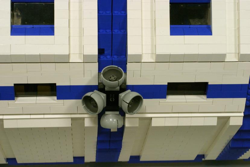 frontthrusters.jpg
