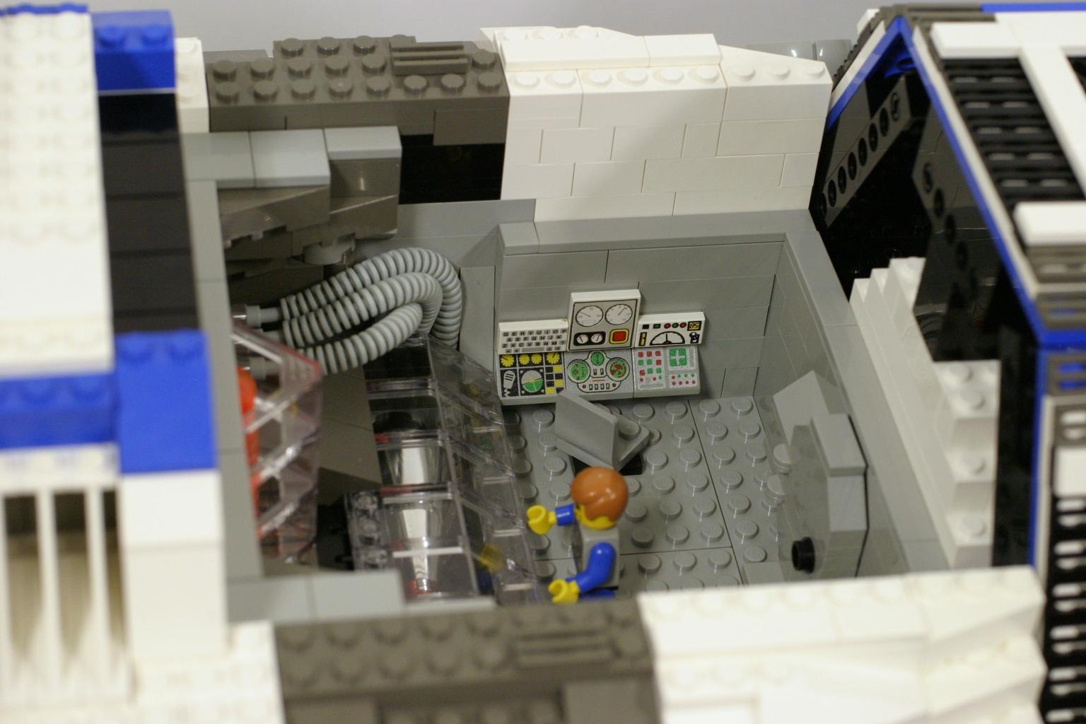 reactor1.jpg