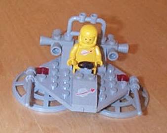 hoverflyer4-front.jpg