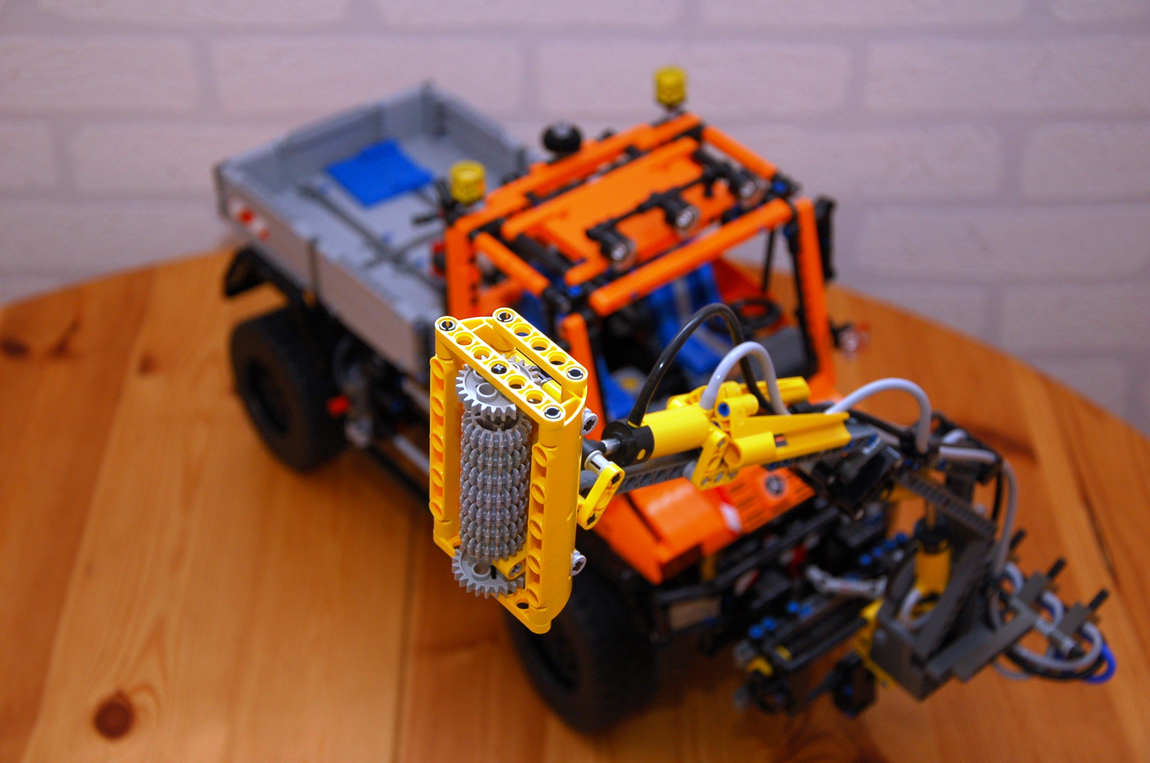 8110_unimog_mower_10.jpg