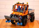 8110_unimog_sweeper_13.jpg
