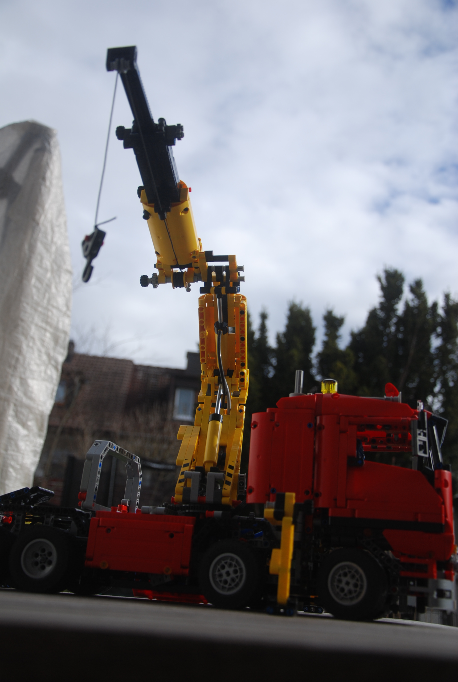 8258_8x8_8wd-060.jpg