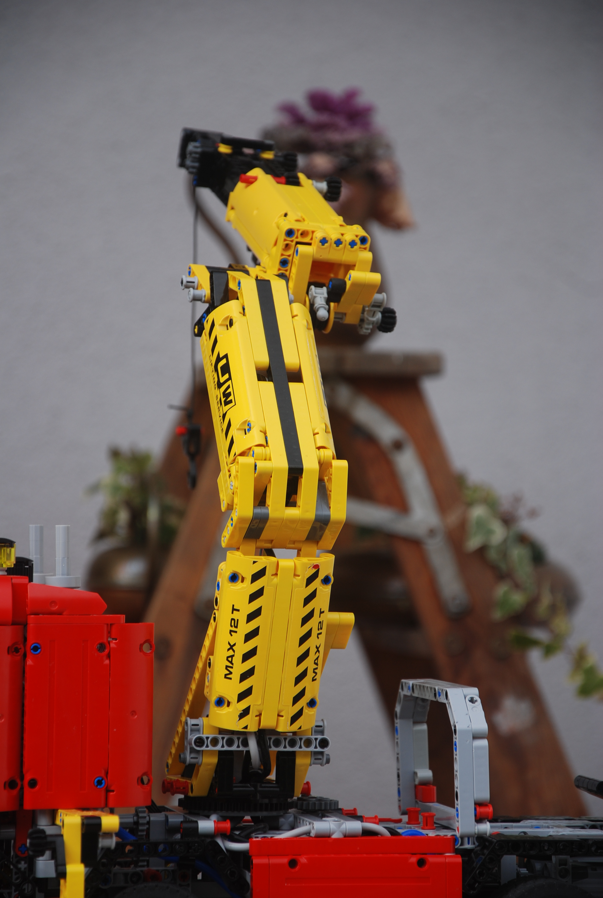 8258_8x8_8wd-061.jpg