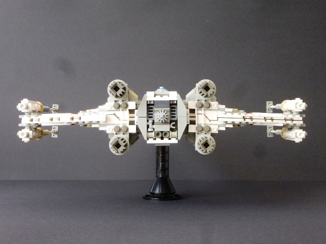x-wing_v4.2_tr-alas_cerradas.jpg