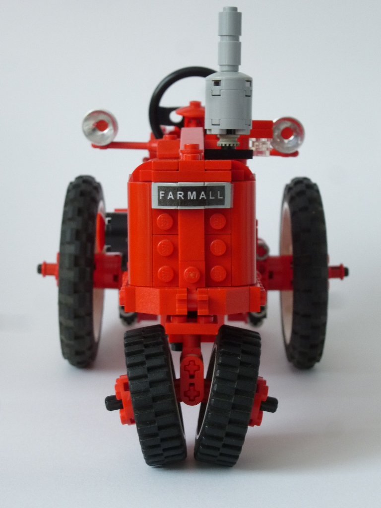 farmall_h_dl.jpg