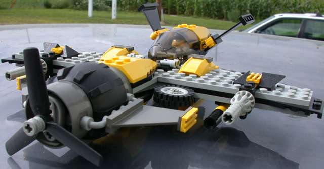 03-gearup-frontquarter.jpg