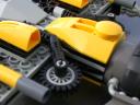 09-closeup-gearup.jpg