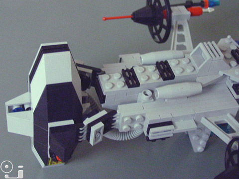 07-thrust-closed.jpg