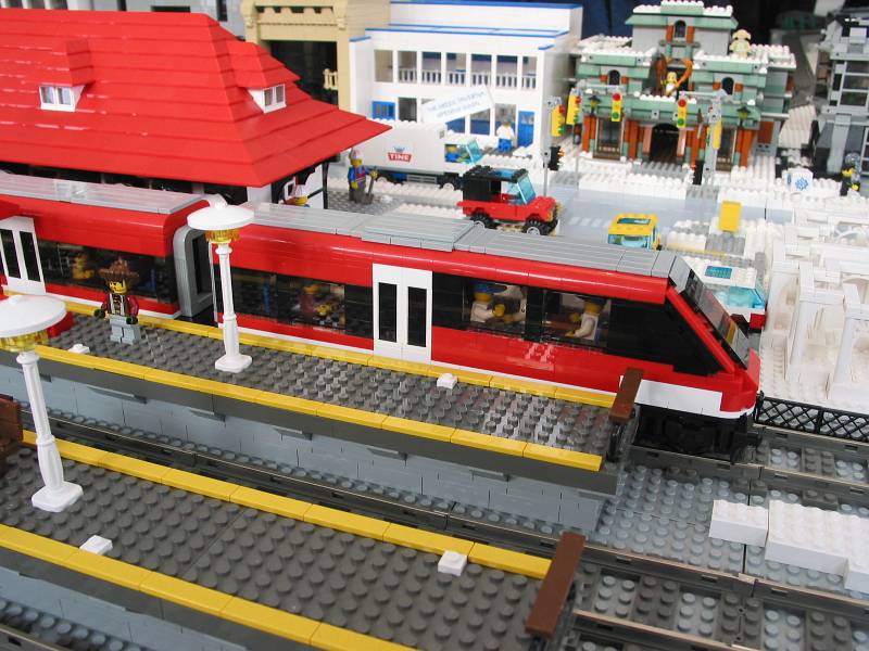 otrain2.jpg